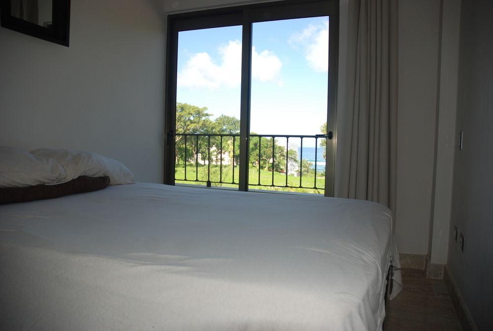 E&J Beach Condo Sosúa Eksteriør bilde