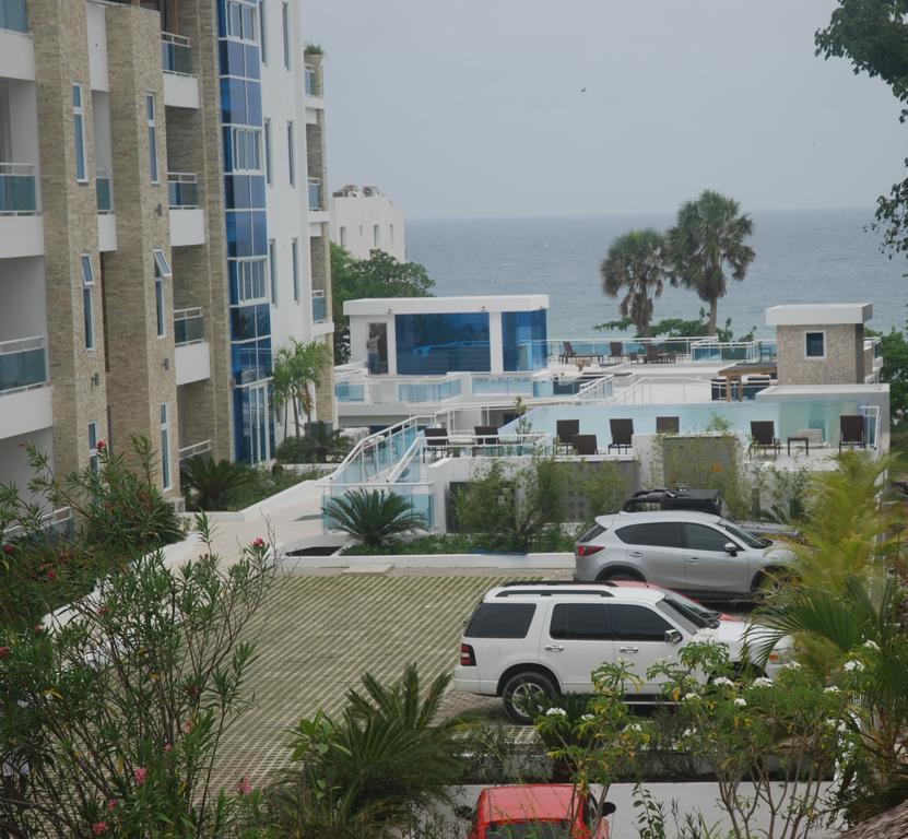 E&J Beach Condo Sosúa Eksteriør bilde