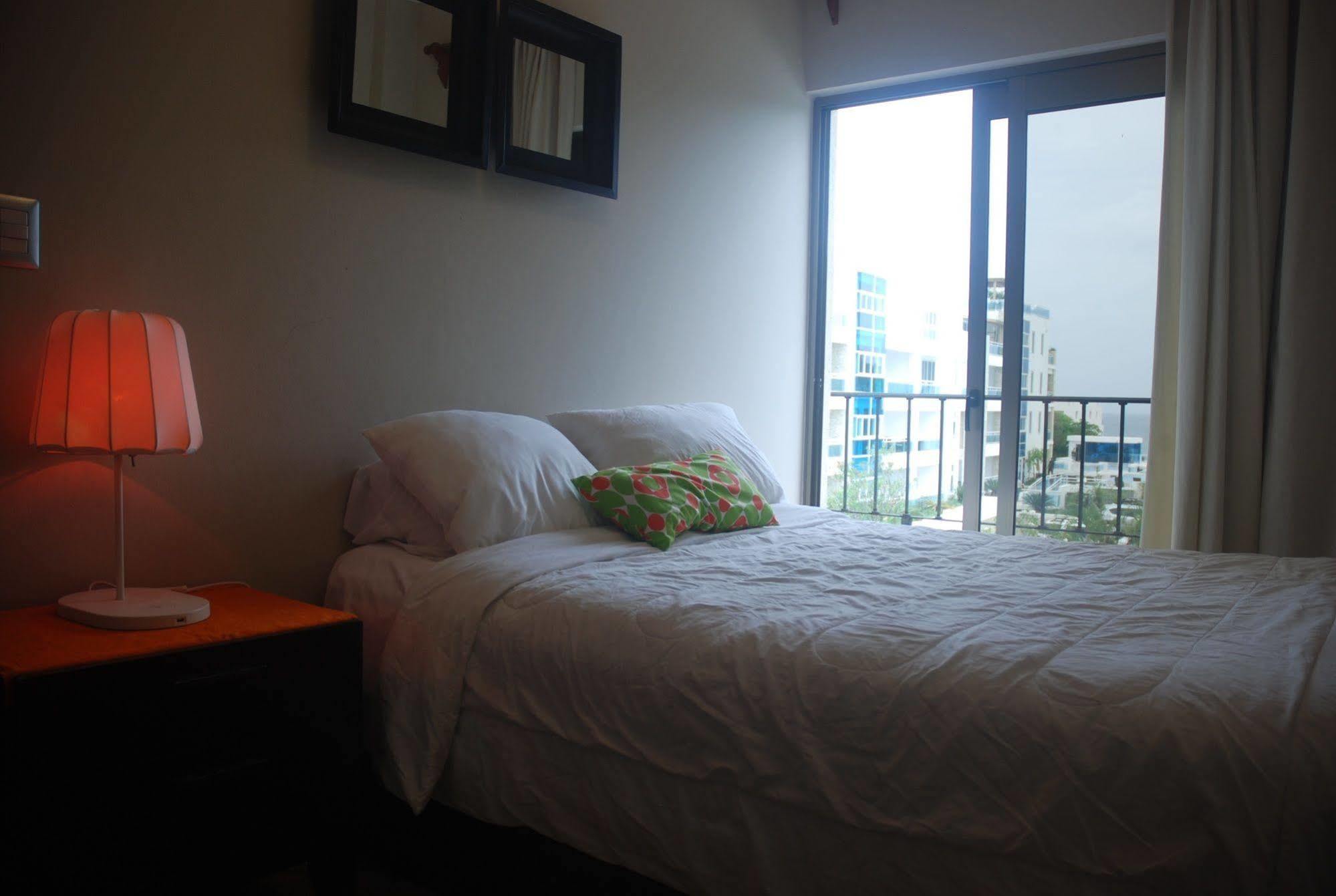 E&J Beach Condo Sosúa Eksteriør bilde