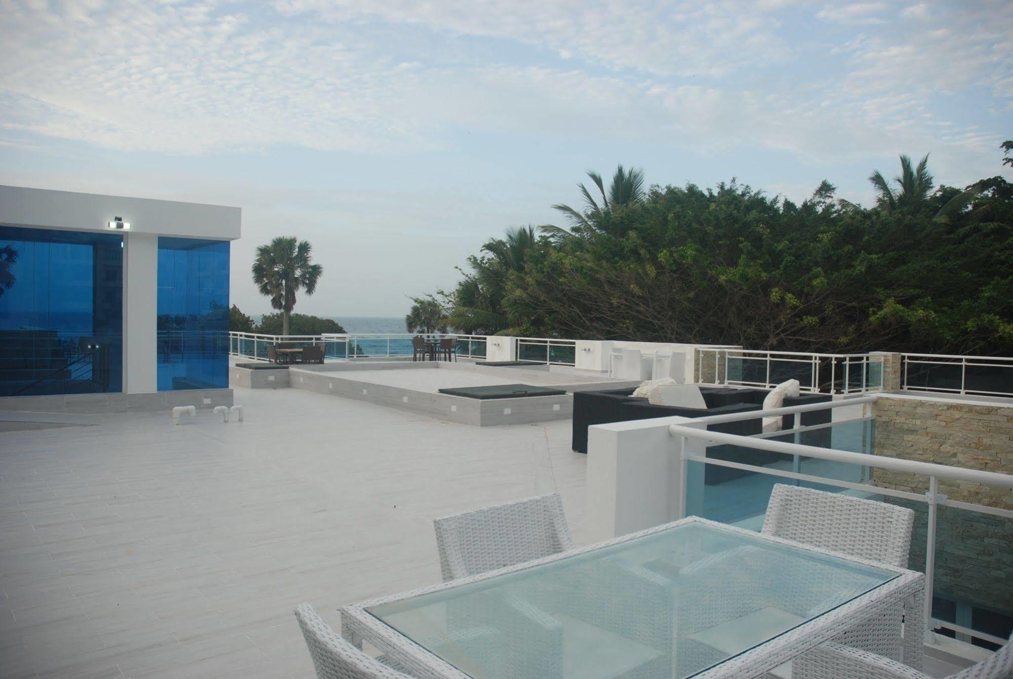 E&J Beach Condo Sosúa Eksteriør bilde