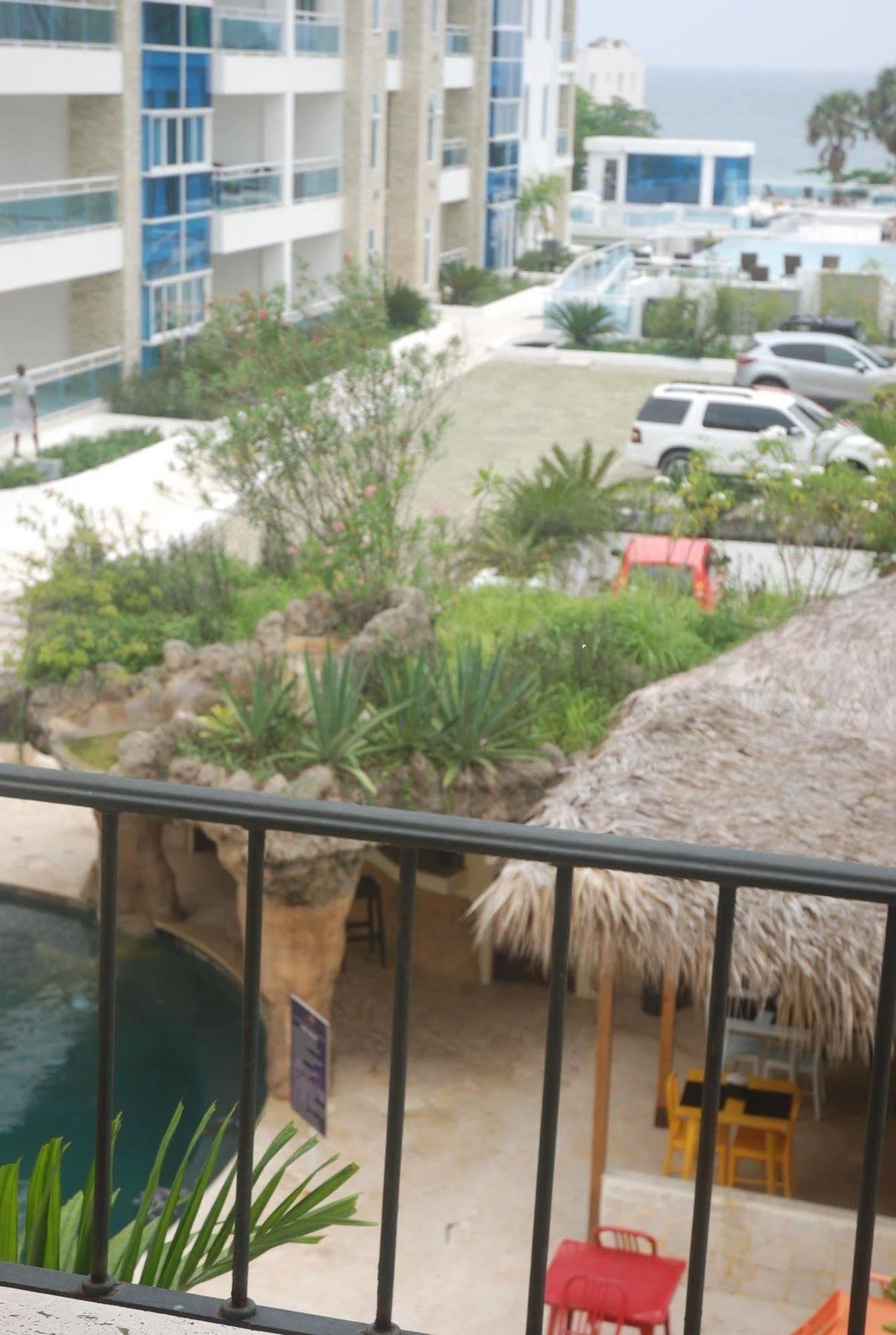 E&J Beach Condo Sosúa Eksteriør bilde